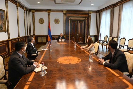 Նախագահն ընդունել է «Իմ քայլի» ղեկավար Մակունցին և խմբակցության անդամ Ռուբեն Ռուբինյանին