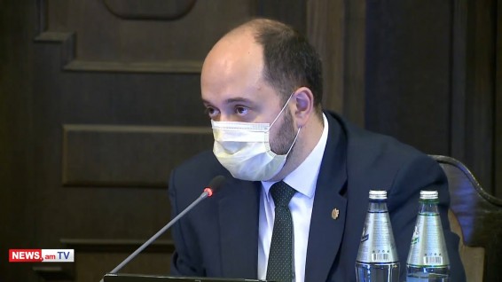 VIDEO: Пашинян обещает наказать директоров школ