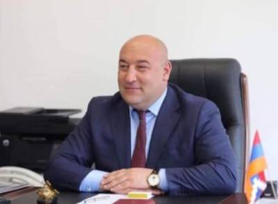 «Հրապարակ». Քաջարանի քաղաքապետի դեմ մեծ դոսյե են հավաքել, որից հետո նա հապշտապ արձակուրդ է վերցրել