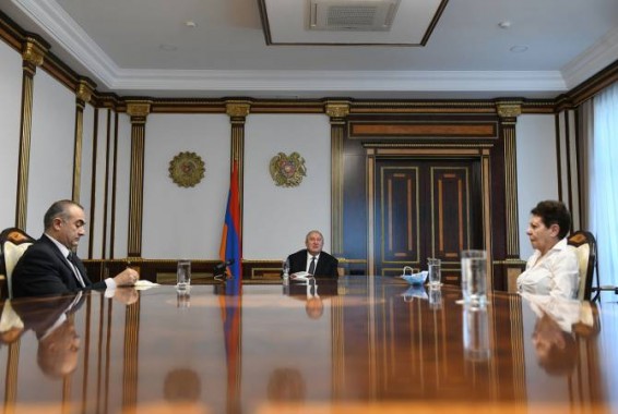 ՀՀ նախագահը հյուրընկալել է Անահիտ Բախշյանին․ խոսել են նաև Լանզարոտի կոնվենցիայի մասին