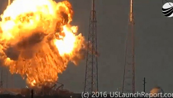 SpaceX потеряла ракету Falcon 9 и груз на 200 миллионов долларов до старта