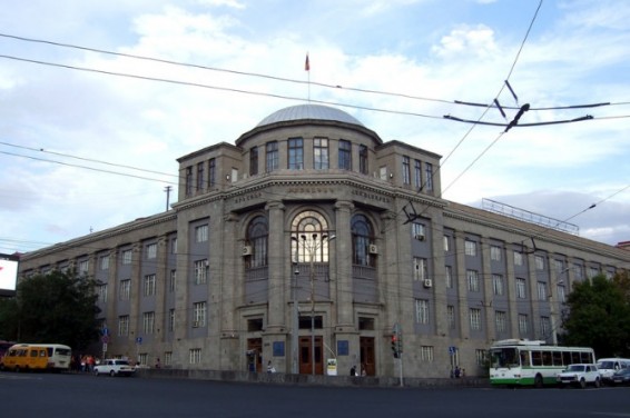 В Минздраве ответили на заявления о пустующем covid-отделении в Ереванском медуниверситете