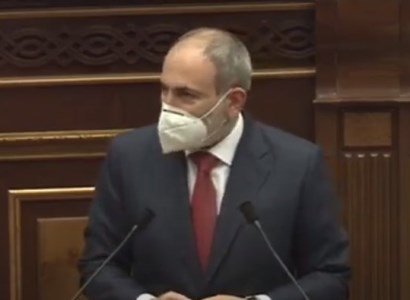 «Ես իդեա եմ տալիս». Փաշինյանը՝ կուսակցության գործունեությունը կասեցնելու հիմքերի մասին