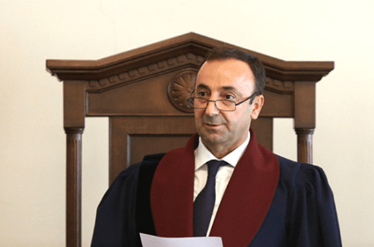 «Իմ քայլը» կրկին Հրայր Թովմասյանի լիազորությունների դադարեցման վերաբերյալ նախագիծ է հեղինակել