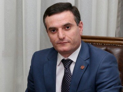 «Մի մոռացեք, որ «ձեր ցերեկով անցած ճանապարհները մենք գիշերով ենք անցել». Արտակ Զաքարյանը՝ Գայանե Աբրահամյանին