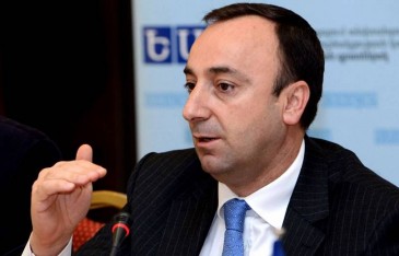Երեկ մեր Ազգային ժողովում տեղի ունեցածի համար, որպես իրավաբան, ամոթի զգացողություն ունեմ. Հրայր Թովմասյան