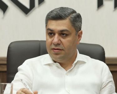 Ванецян назвал партию Марукяна придатком человека, свергнувшего конституционный строй