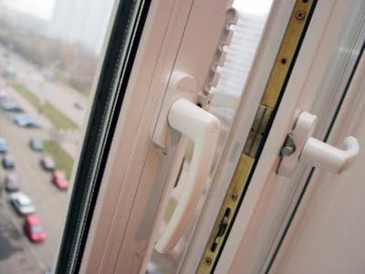 В Армении пациент с коронавирусом выбросился из окна больницы