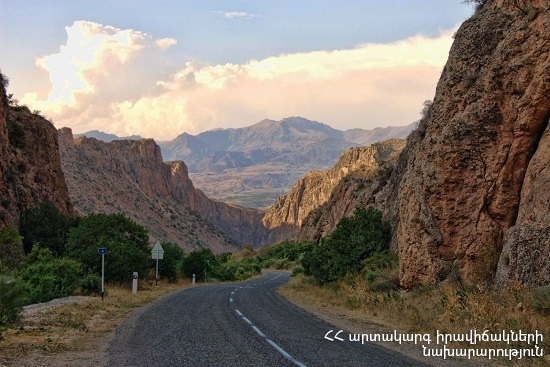 Ստեփանծմինդա-Լարս ավտոճանապարհը բաց է միայն բեռնատար տրանսպորտային միջոցների համար