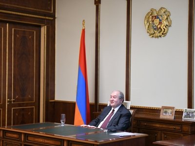 Արմեն Սարգսյանը հանդիպում է ունեցել ՀՀ ԿԲ նախագահ Մարտին Գալստյանի հետ