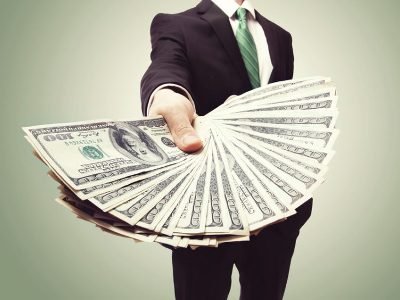Երեք ամերիկացի խարդախության միջոցով 10 միլիոն դոլար է ստացել ներդրողներից