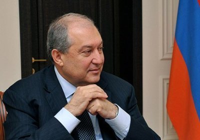 Արմեն Սարգսյանը շնորհավորական ուղերձ է հղել Բենինի նախագահին՝ երկրի ազգային տոնի առթիվ