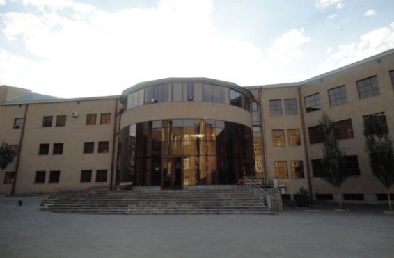 ԵՊՀ հայ բանասիրության ֆակուլտետն իր անվստահությունն է հայտնել ծրագրերի և չափորոշիչների աշխատանքային խմբին և անվերապահ մերժել ծրագրերը