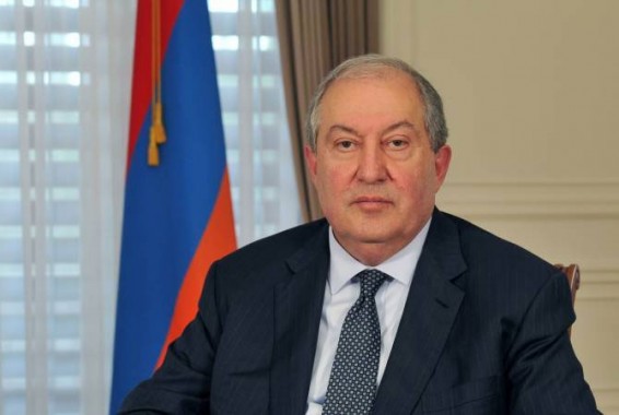 Նավթի համաշխարհային գներն անկում են ապրում