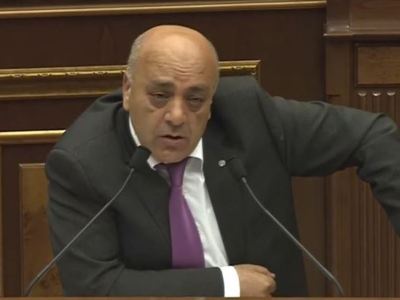 Որոշումը ես եմ կայացրել, ոչ թե ինձ ասել են գնա՝ դիմի. ՍԴ դատավորի թեկնածու Արթուր Վաղարշյան