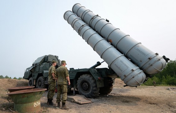 Иран отозвал иск к России по С-300