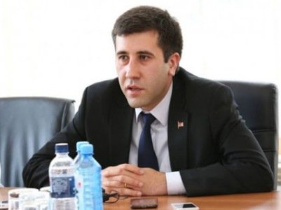 Այ էսպես են շատ կիրթ ձևով գողանում ու յուրացնում մեր մշակույթն ու ժառանգությունը․ Ռուբեն Մելիքյան