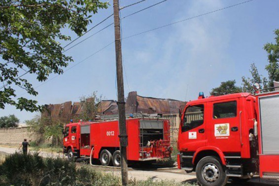 Արզնու ձորում գտնվող չշահագործվող առողջարանում հրդեհ է բռնկվել. դեպքի վայր է մեկնել ԱԻՆ ՓԾ 4 մարտական հաշվարկ