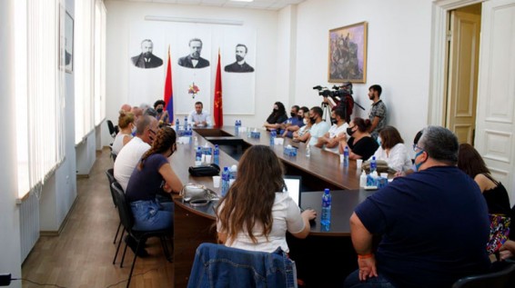 Հայրենադարձներին հիմնական հուզող հարցերը