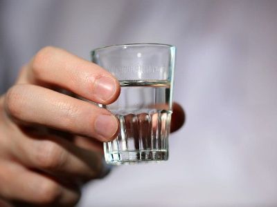 Հայտնի են կեղծ օղու թունավորումից մահացածների եւ հոսպիտալացվածների անունները