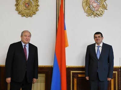 Արմեն Սարգսյանը հեռախոսազրույց է ունեցել Արցախի նախագահ Արայիկ Հարությունյանի հետ