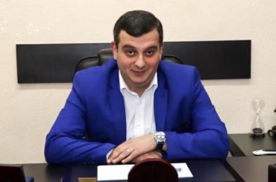 Երևանի ավագանին սեպտեմբերի 8-ին կքննարկի փոխքաղաքապետի նշանակման հարցը. Հայկ Մարությանի թեկնածուն 29-ամյա Սերգեյ Ներսեսյանն է
