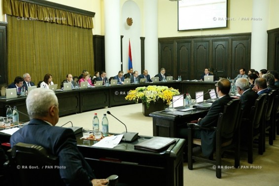 Մեր քաղաքական էլիտան այնքան է մնացել, որ ձեռք է բերել երկու իրար լրացնող հատկանիշ՝ քարացածություն և հոգնածություն