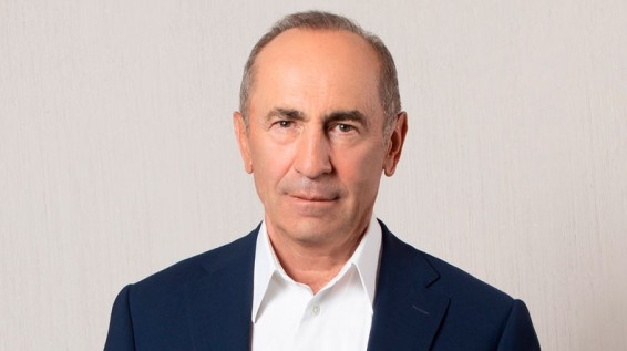 Роберт Кочарян: Мы должны осознавать, что впереди нас ждёт не менее сложный этап укрепления армянской государственности