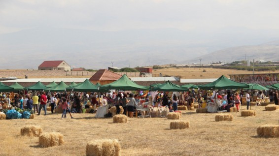 Մեկնարկել է Գյուղական կյանքի և ավանդույթների յոթերորդ փառատոնը