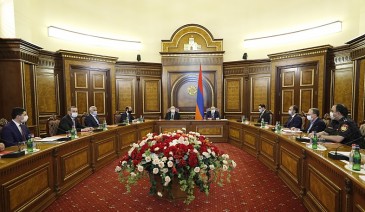 Անվտանգության խորհրդի արտահերթ նիստում քննարկվել է հակառակորդին արժանի հակահարված տալու հարցը
