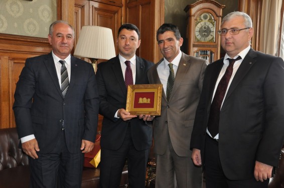 «Ուրուգվայն առաջինը ցրեց թուրքական ժխտողականության խավարը». Էդուարդ Շարմազանովը՝ Ուրուգվայի փոխնախագահին