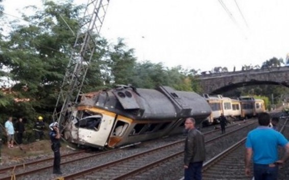 Իսպանիայում գնացքի՝ գծերից դուրս գալու հետեւանքով զոհերի թիվը հասել է 4-ի