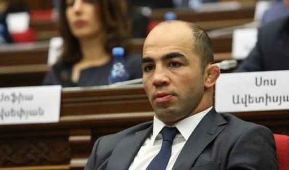 Ի՞նչ է սա, եթե ոչ կապիտուլյացիա, այսինքն՝ վերցրել ենք այն, ինչ տվել են․ Արսեն Ջուլֆալակյան