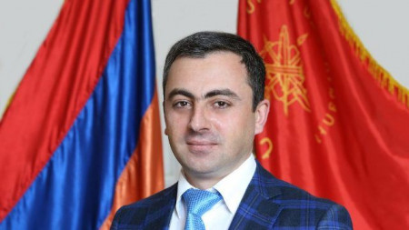 Իմ կամ իմ գործընկերներին ձերբակալելը չպետք է հիմա մեզ հուզի, բոլորս դեպի Ազատության հրապարակ. Սաղաթելյան.