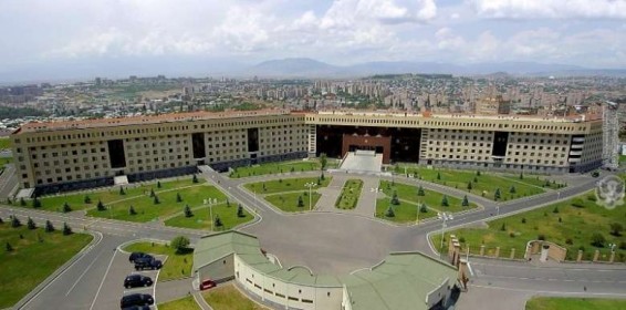 ՊՆ-ն արձագանքել է Անդրանիկ Քոչարյանի` ՍՈւ 30-ՍՄ ինքնաթիռների հետ կապված դիտարկումներին