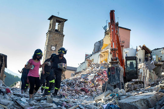 Ամատրիչեի քաղաքապետարանը դատի է տվել Charlie Hebdo-ին երկրաշարժի թեմայով ծաղրանկարի համար