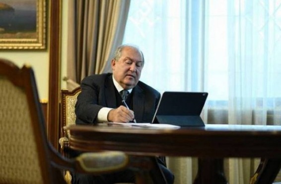 ՀՀ նախագահն ստորագրել է զինվորական ծառայության և զինծառայողի կարգավիճակի մասին օրենքի լրացումները