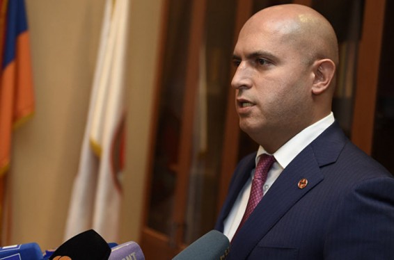 Մենք կարող ենք ոտքի կանգնելու շանս ունենալ, եթե ազգովի ապաշխարենք ինքներս մեր առջև, որի առաջին ու հանգուցային քայլը գործող դավադիր խունտայի հեռացումն է․ Արմեն Աշոտյան