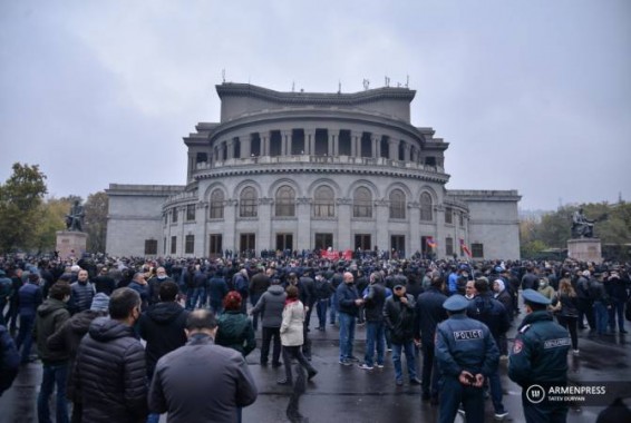 16 политических сил 5 декабря на площади Свободы проведут митинг