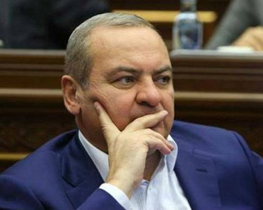 Իշխանությունը պետք է անցնցում հանձնեն հաջորդ ուժերին և հեռանան. Կարեն Կարապետյան