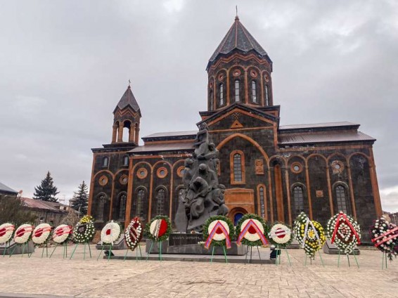 Հույս եմ հայտնում, որ հաջորդող տարիներին գոնե Գյումրին, Սպիտակը, Վանաձորը, մեր բազմաթիվ այլ համայնքներ ամբողջությամբ վերականգնվելու են․ Գագիկ Ծառուկյան