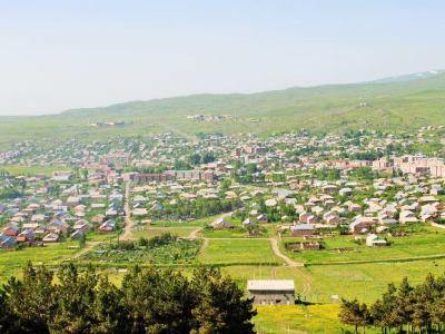 Ապարանի համայնքապետը եւ վարչական ղեկավարները եւս պահանջում են վարչապետի եւ կառավարության հրաժարականը