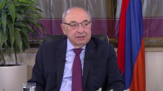 Կորցրեցինք մեր անվտանգության երաշխիքները. Վազգեն Մանուկյան