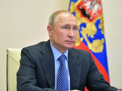Путин назвал причину эскалации конфликта в Карабахе: вмешательства извне не было