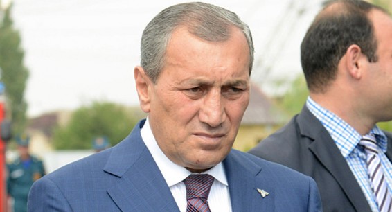 Не отдадим Сюник врагу!: скандальный экс-губернатор обещал вернуться в Армению