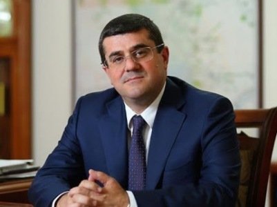 70 օր անհայտության մեջ մաքառած մեր 6 ժամկետային զինծառայողները րոպեներ առաջ վերադարձան հայրենիք. Արայիկ Հարությունյան