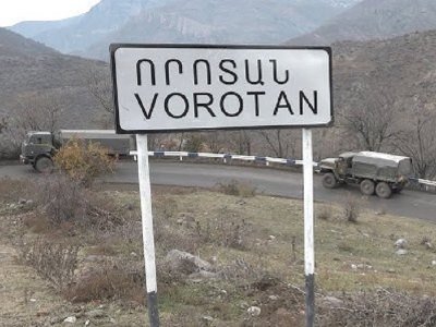 Մի քանի տասնյակ ադրբեջանցիներ մտան տուն, ասացին՝ եթե 1 ժամ հետո տեսանք այստեղ ես, գերի ենք վերցնում. Որոտանի բնակչուհի