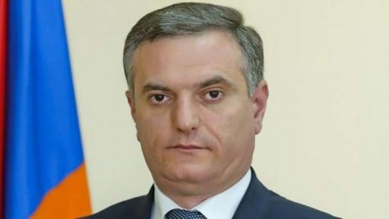 Մի՞թե դուք Նիկոլին ավելի շատ եք սիրում, քան ձեր Հայրենիքը. Արտակ Զաքարյան