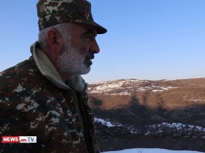 Азербайджанские солдаты требуют половину армянского села Шурнух