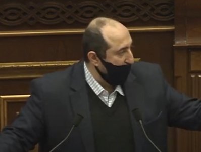 «Мой шаг»: Состоятельные граждане должны платить в Фонд страхования военнослужащих больше других